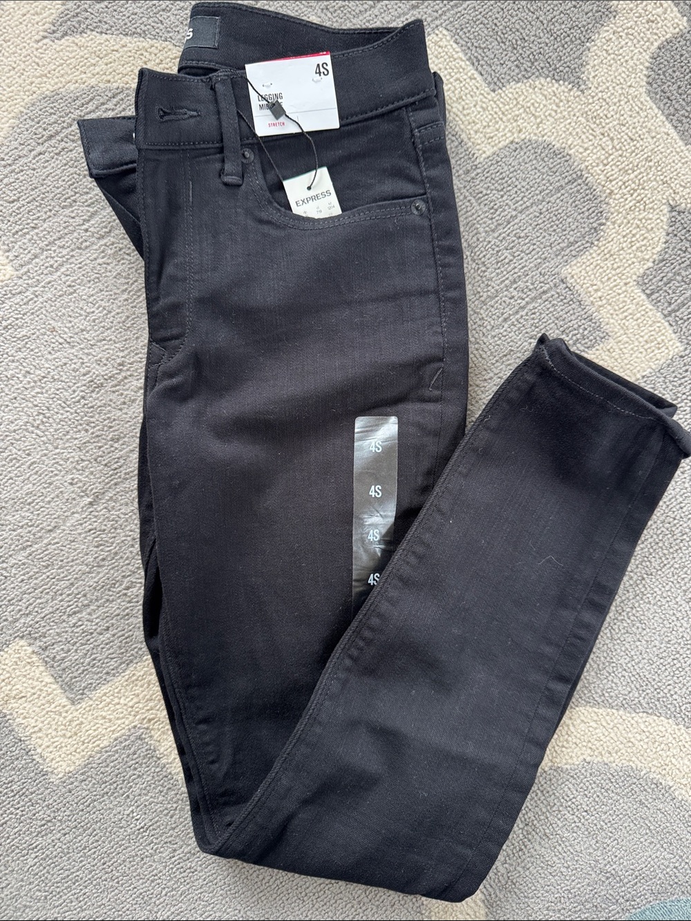 Express Women Black Skinny Jegging